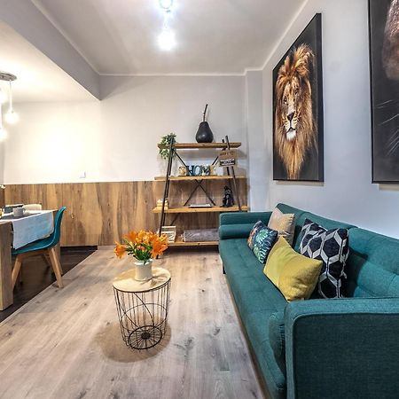 Inside Old Town By Eba Homes Билбао Екстериор снимка